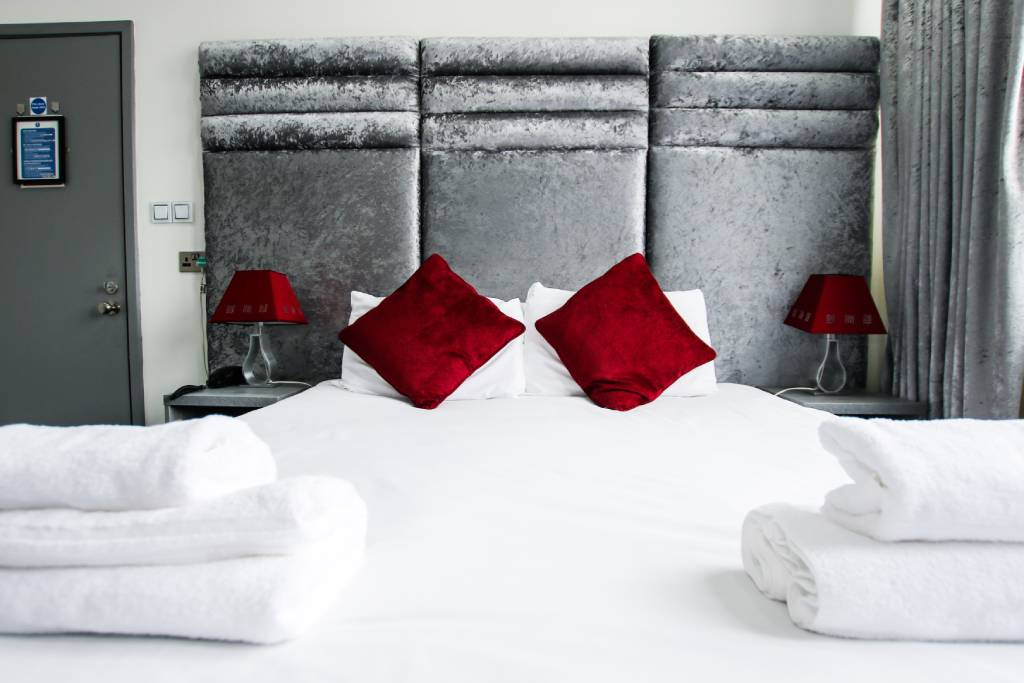 King Rooms