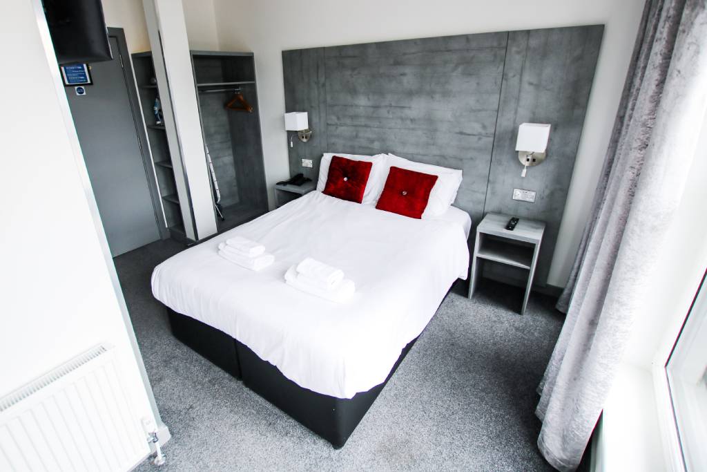 King Rooms